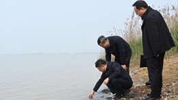 生态环境部部长黄润秋赴湖北省调研生态环境保护工作