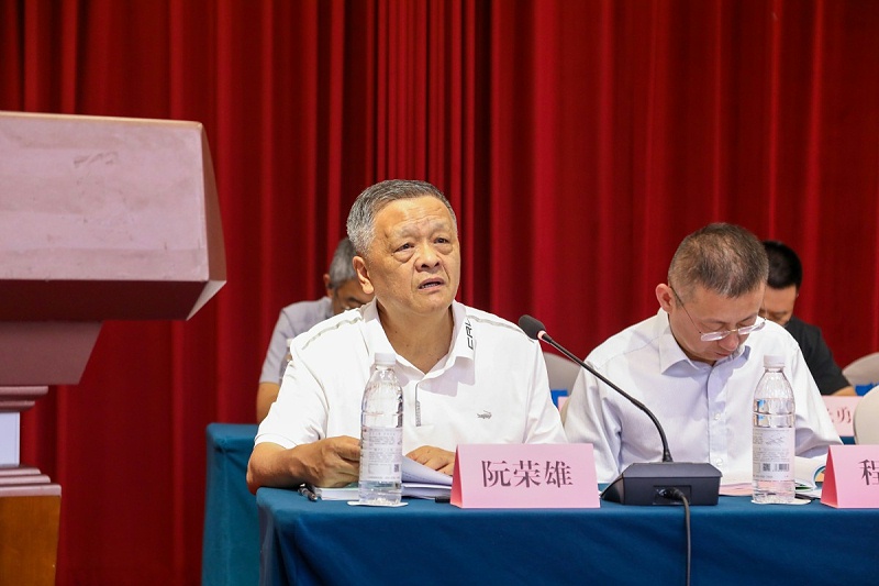 阮秘书长