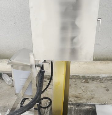 钢带收油器1